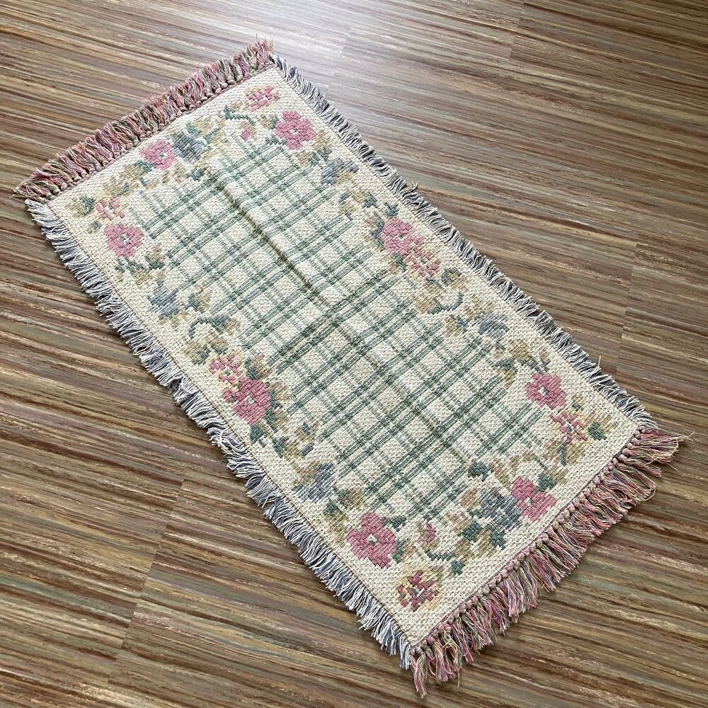 Cotton Concepts Handloomed Tapestry Table Runner Floral with Fringe Border 22x40